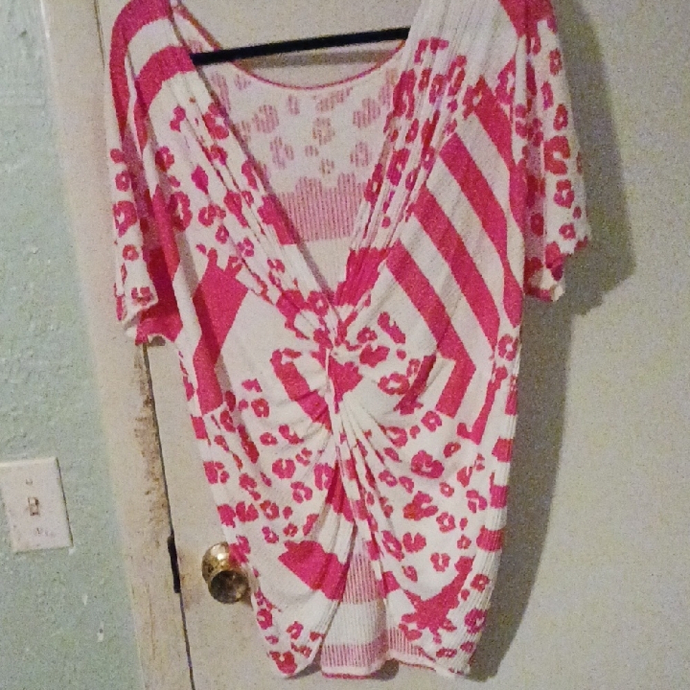 Pink and White Striped Leopard Print Top With Sexy Open Back. - Picture 2 of 4